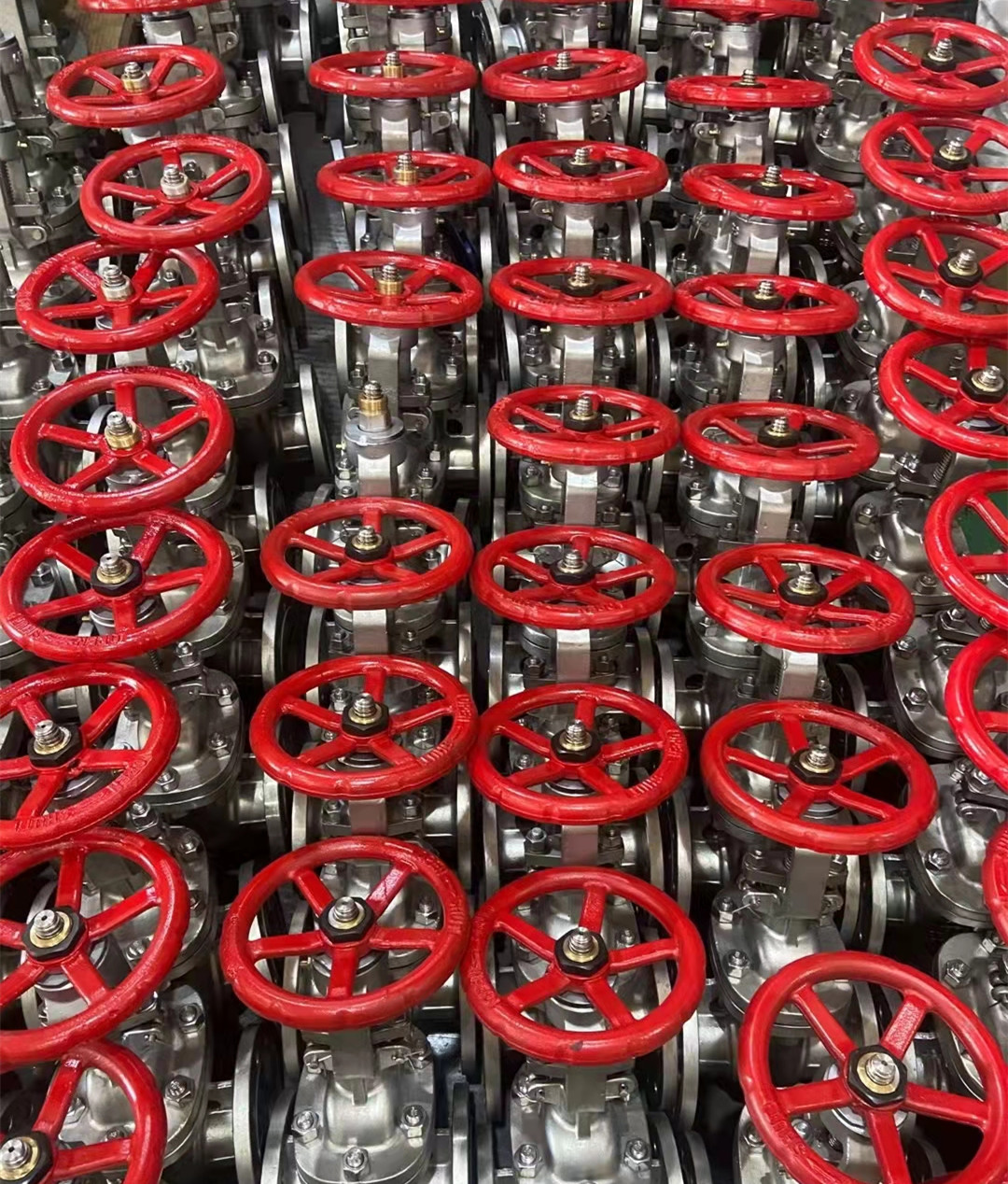 Self-Sealing Angle Globe valve